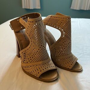 Tan Boho Wedges